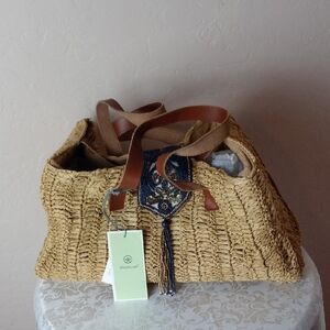 NWT Anabaglish Raffia Tote Bag with Leather Handles